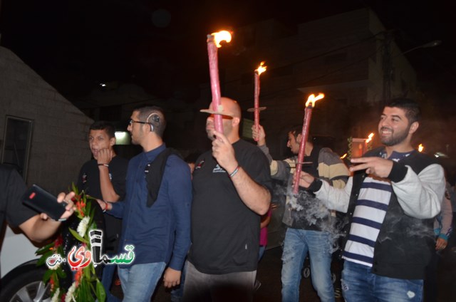  كفرقاسم- فيديو:  :مسيرة المشاعل .. تحدث القلب وبكت العيون .. وامسية سياسية بتألق عمر وابداع سجود الذي ابهر الحضور